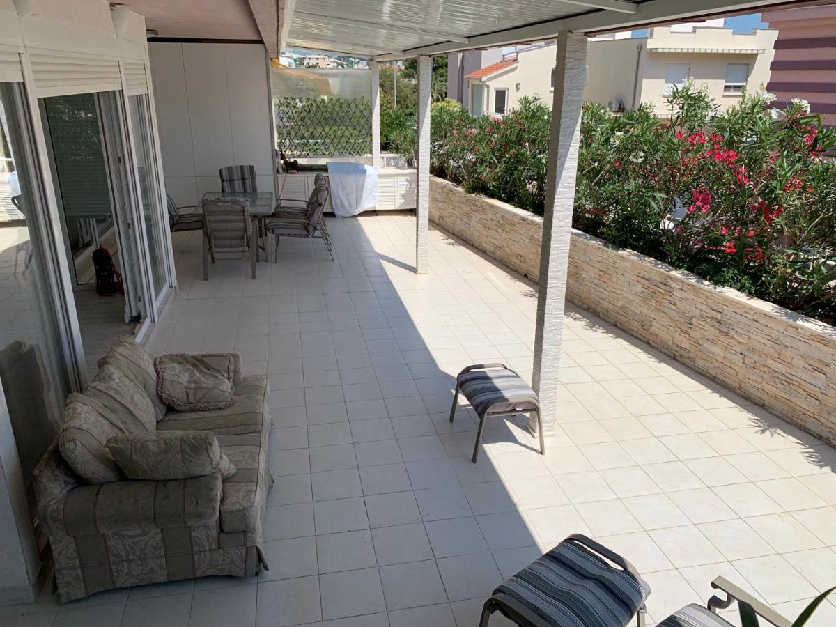 Apartment Relax Whit Big Terrace 170M2 Near The Beach Split Dış mekan fotoğraf