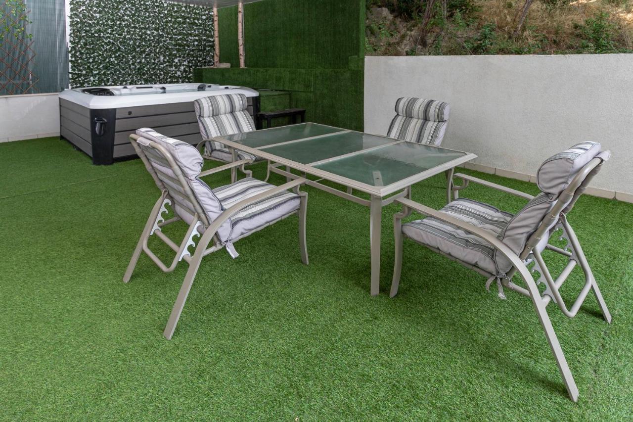 Apartment Relax Whit Big Terrace 170M2 Near The Beach Split Dış mekan fotoğraf