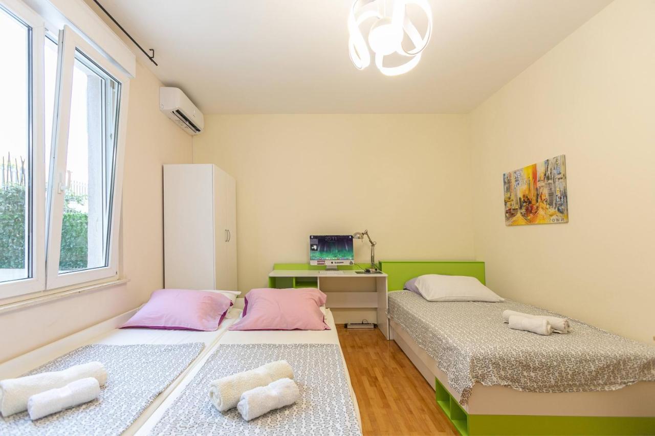 Apartment Relax Whit Big Terrace 170M2 Near The Beach Split Dış mekan fotoğraf